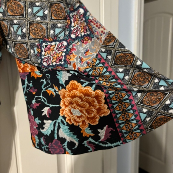 3X blouse - Picture 3 of 4